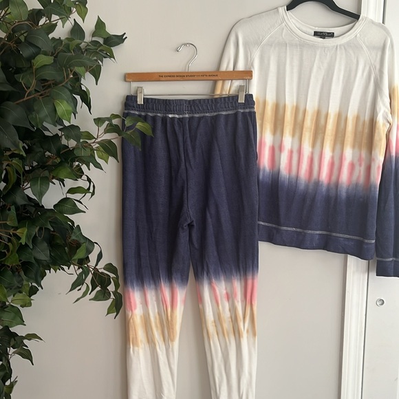 Velvet heart Tye dye set size XL top medium pants EUC BIN 4 - Picture 6 of 6